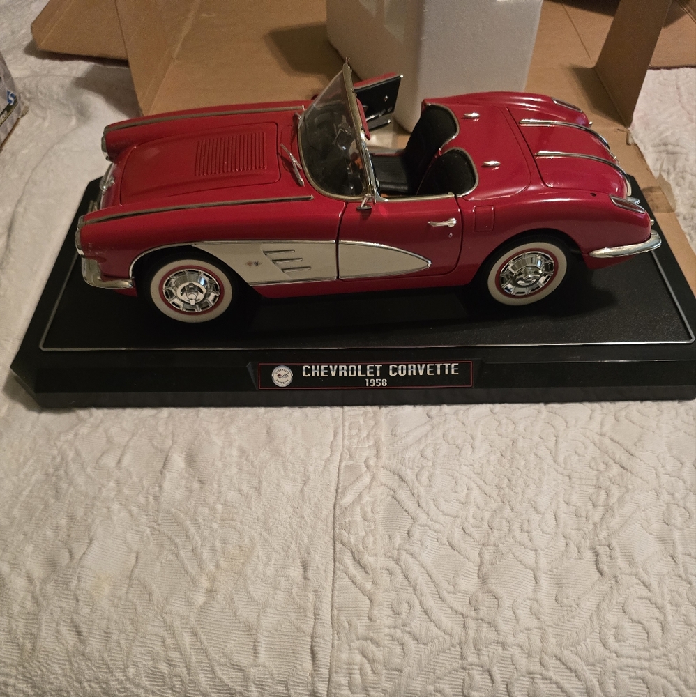 Chevrolet Souvenir Box